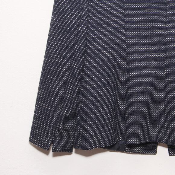 Tahari by Larry Levine Blazer Striped Size 10 - Picture 7 of 9